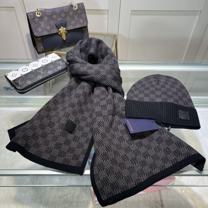 Louis Vuitton Caps Scarfs